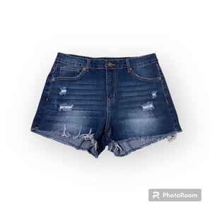 NWOT Distressed Jean Shorts M